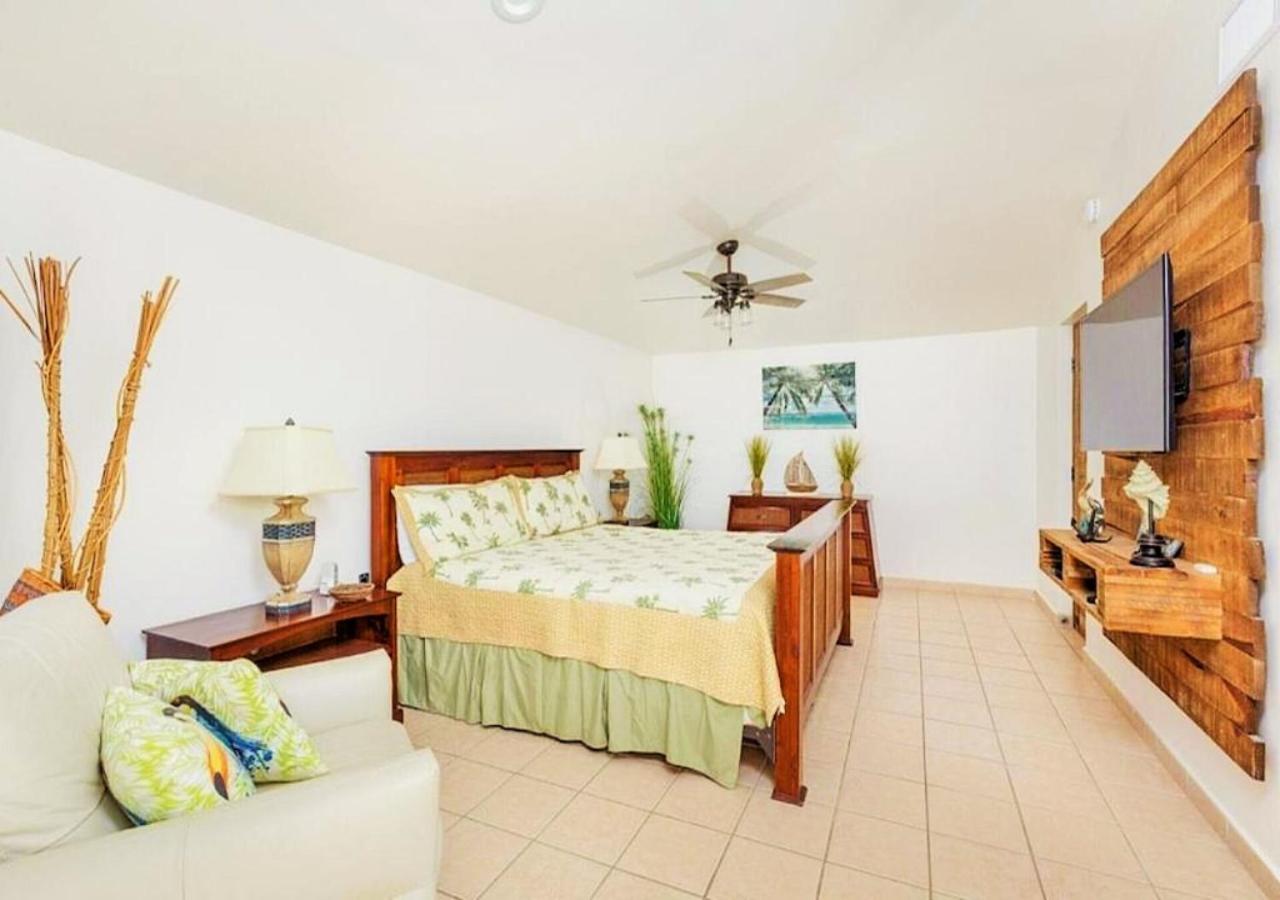 Right On The Beach! Rocky Point Condo Rental - 2 Bedroom Penthouse Beachfront المظهر الخارجي الصورة