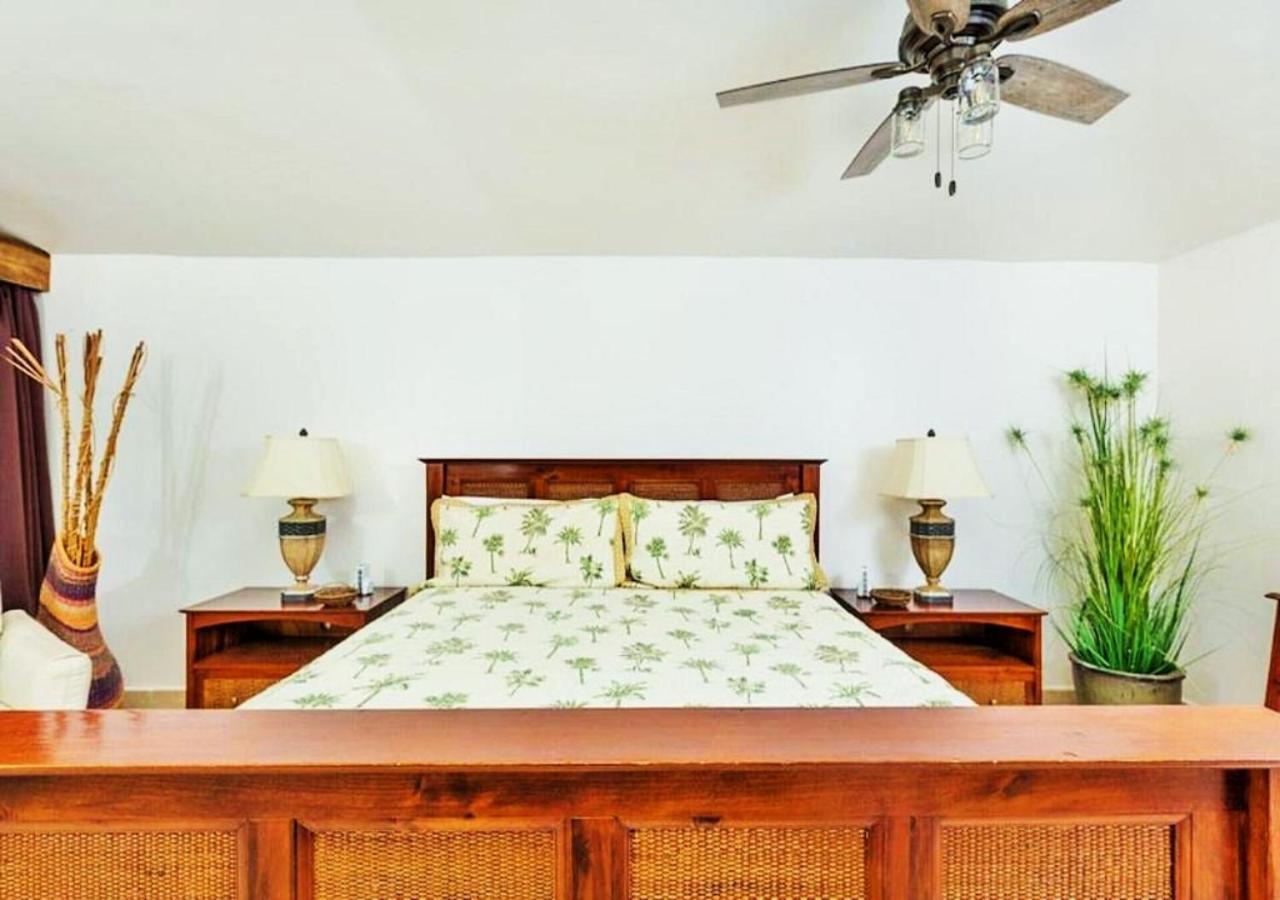 Right On The Beach! Rocky Point Condo Rental - 2 Bedroom Penthouse Beachfront المظهر الخارجي الصورة