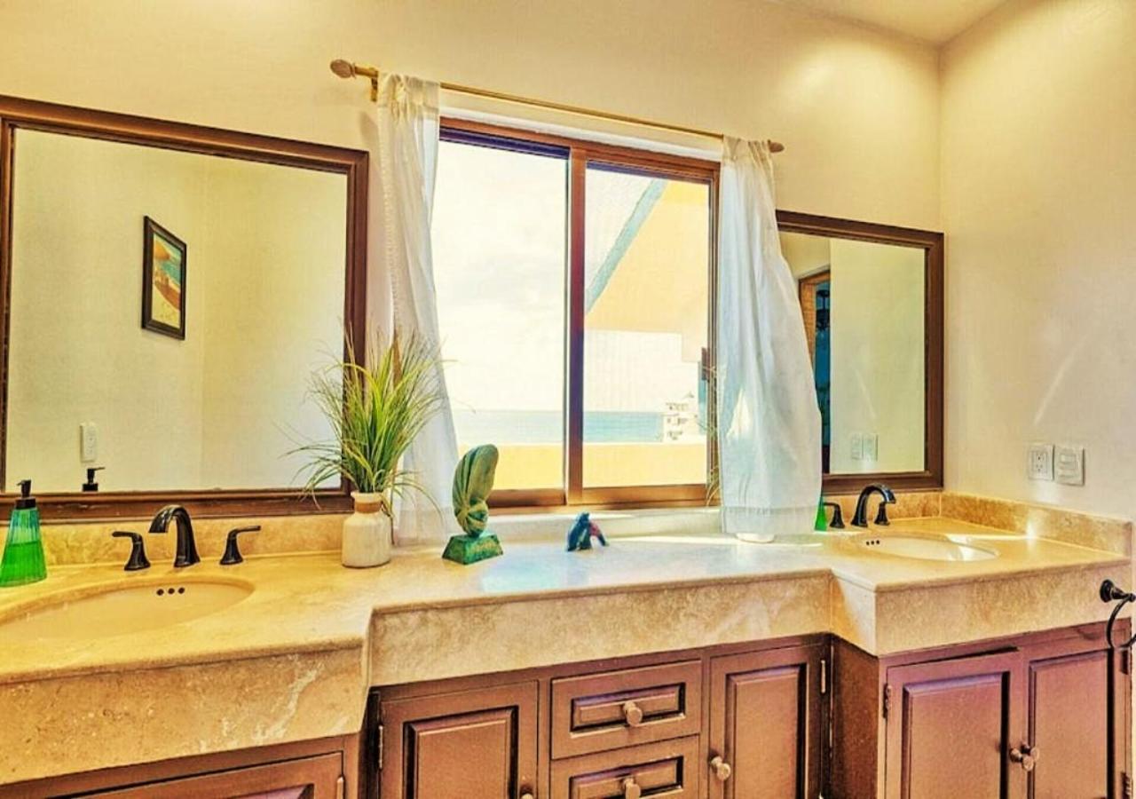 Right On The Beach! Rocky Point Condo Rental - 2 Bedroom Penthouse Beachfront المظهر الخارجي الصورة