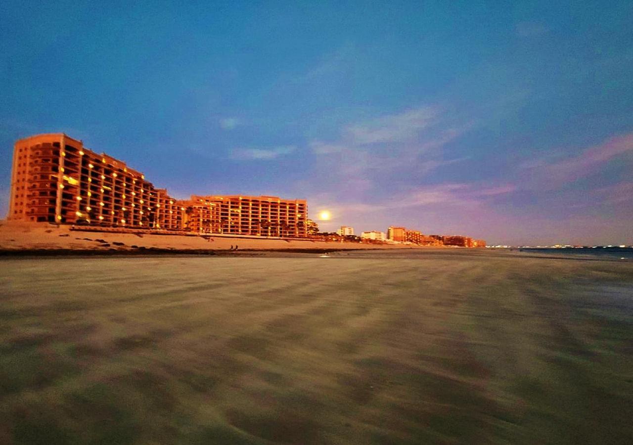 Right On The Beach! Rocky Point Condo Rental - 2 Bedroom Penthouse Beachfront المظهر الخارجي الصورة